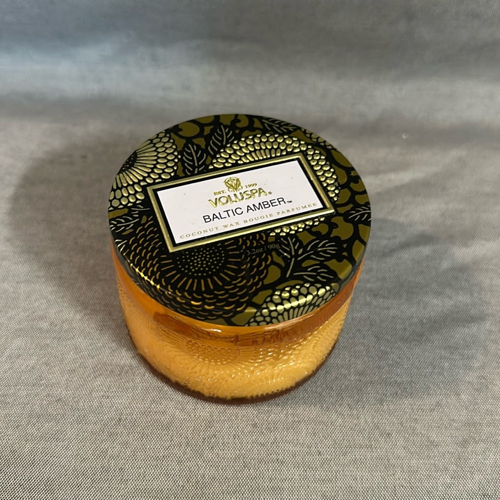 Voluspa Baltic Amber Candle 3.2 oz